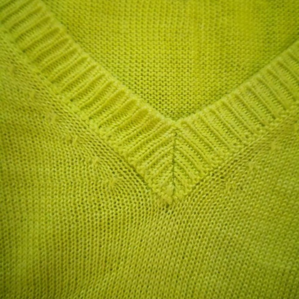 sweaters . M-sz - Picture 3 of 6